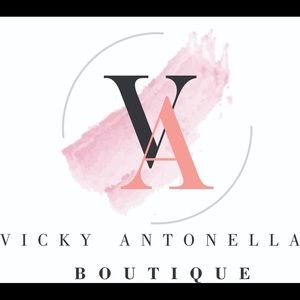 Meet your Posher, Vicky antonella